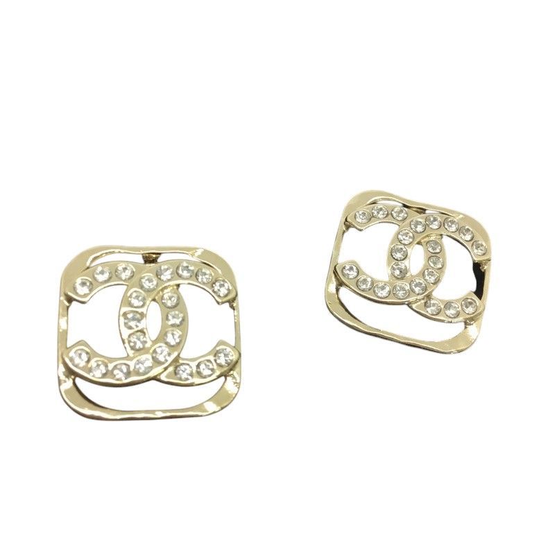CHANEL ゴールド スクエアピアス CHANEL - 新品 シャネル CHANEL ピアス スクエアピアス ゴールド
