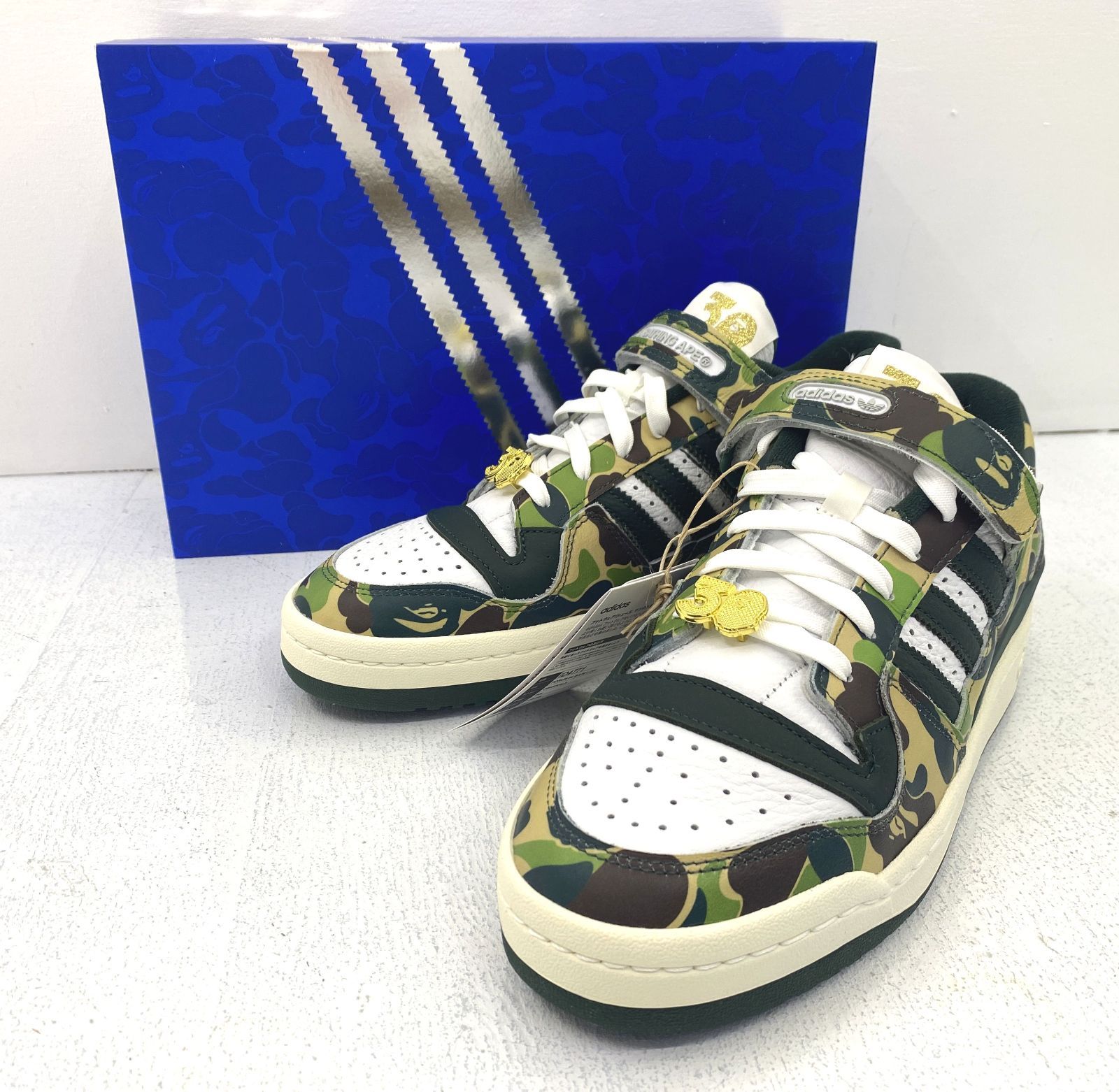 盛岡80-0065】A BATHING APE × adidas FORUM 84 BAPE LOW 30th