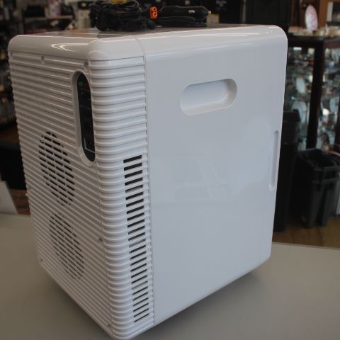 未使用 ドメティック モビクール 2電源式 冷温庫 2021年製 mbf20ps 