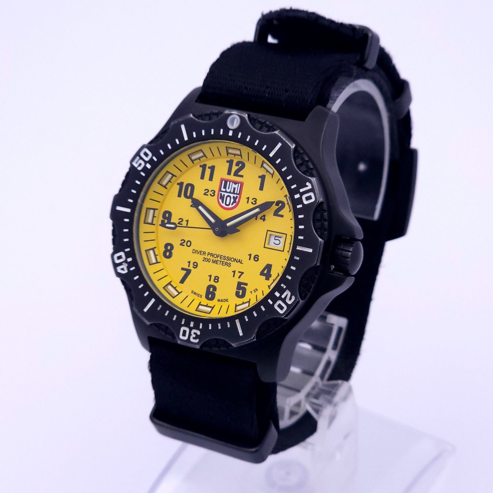 LUMINOX ダイバープロフェッショナル8400シリーズ　Ref.8401 Luminox A.8401 - Zegarek Black Ops • Zegarownia.pl