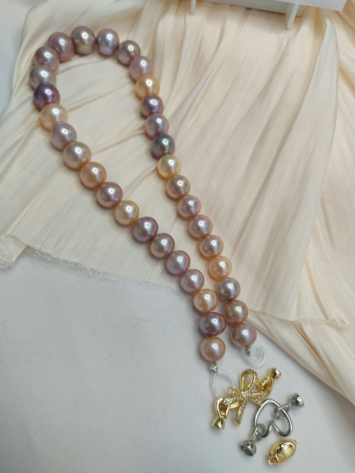 美品❗一点物✨ 本真珠 淡水エジソンパール マルチカラー 鏡面 
