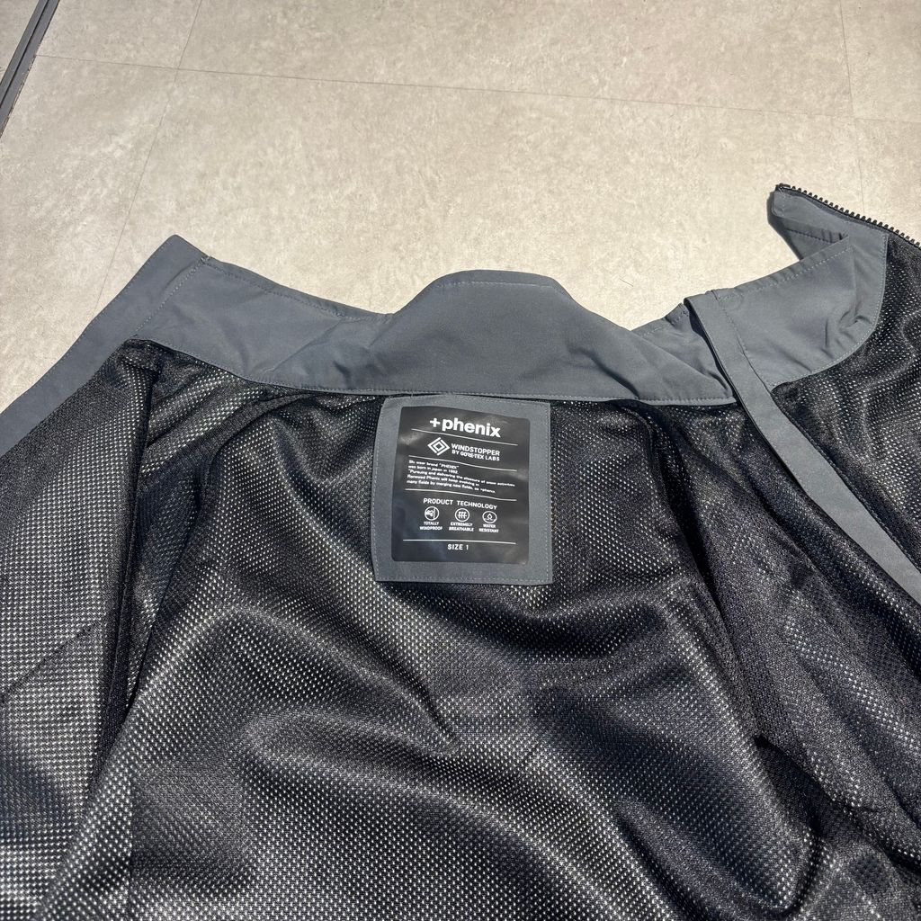 LESTTE クレスト +PHENIX WINDSTOPPER BY GORE-TEX LABS CITY
