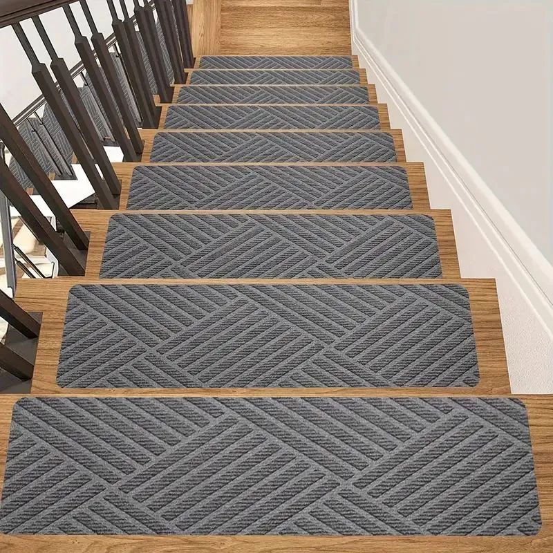 階段カーペット 滑り止めマット 廊下 玄関 ラグ おしゃれ ノンスリップ ペット 高齢者 ダークグレー 黒 ブラック 14枚入り