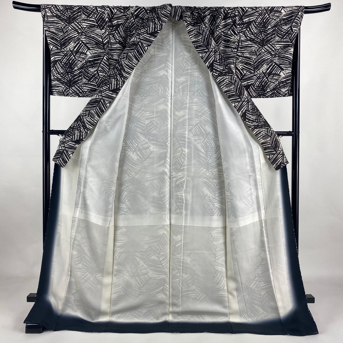 小紋 身丈163.5cm 裄丈69cm 正絹 美品 名品 【中古】（大島紬 身丈  