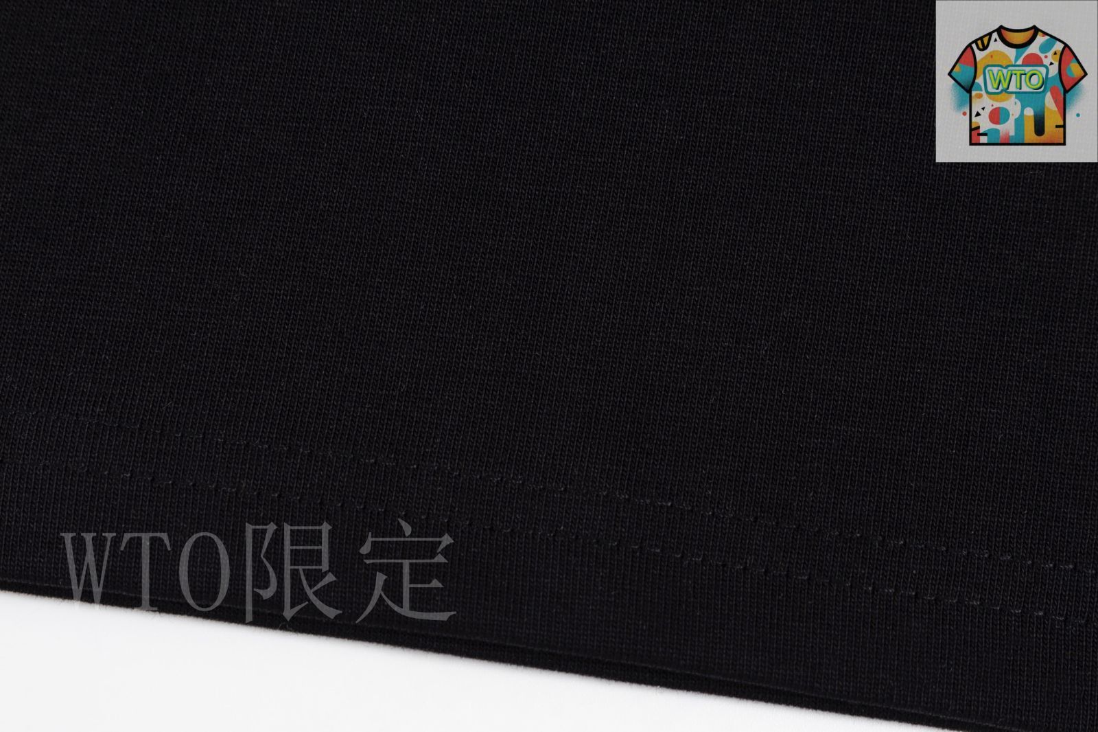 FENDI ロゴパターン 半袖Tシャツ 今日特価】FENDI Embroidered Logo Tee フェンディ 刺繍ロゴ T