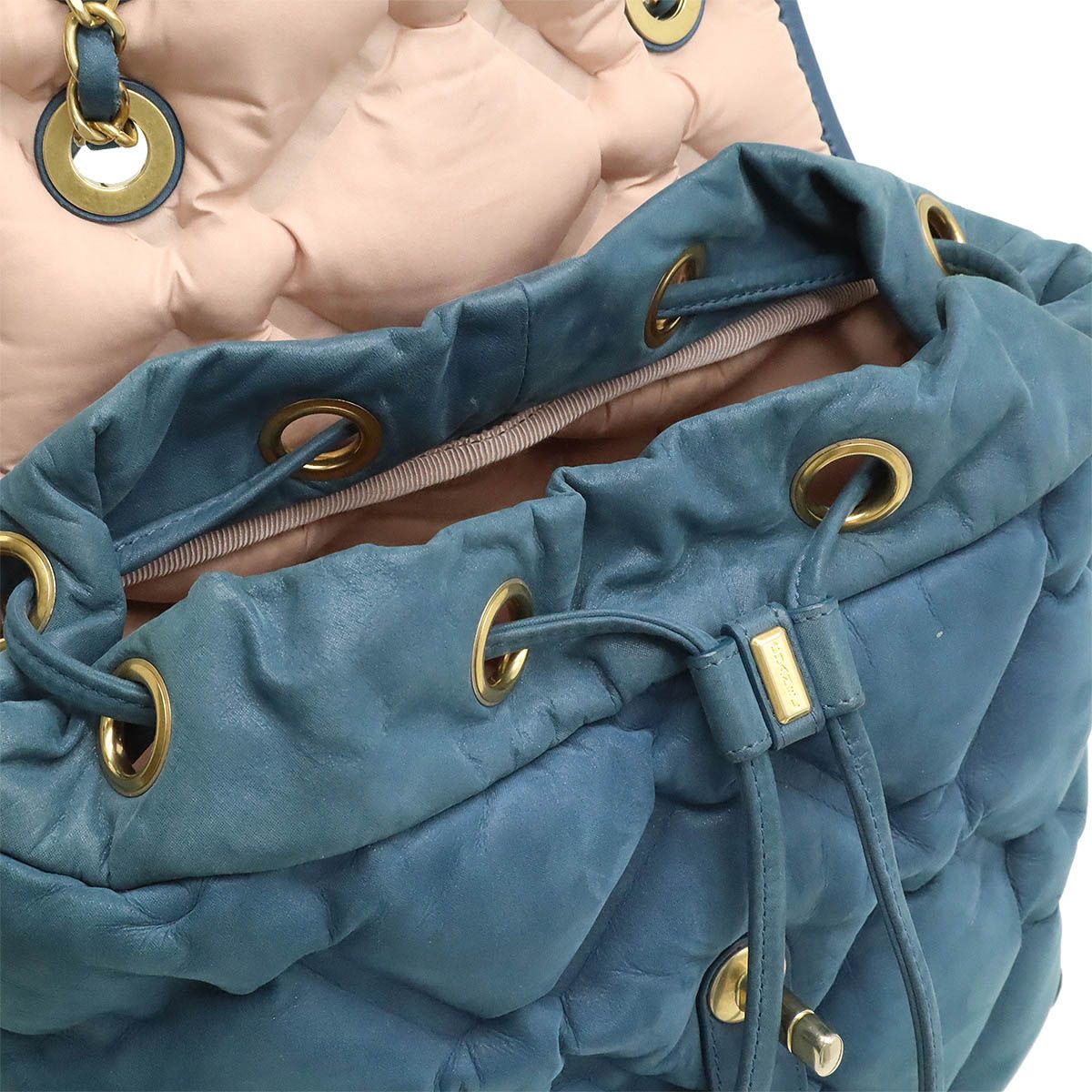 CHANEL シャネル バブルキルト チェーンショルダー リュック