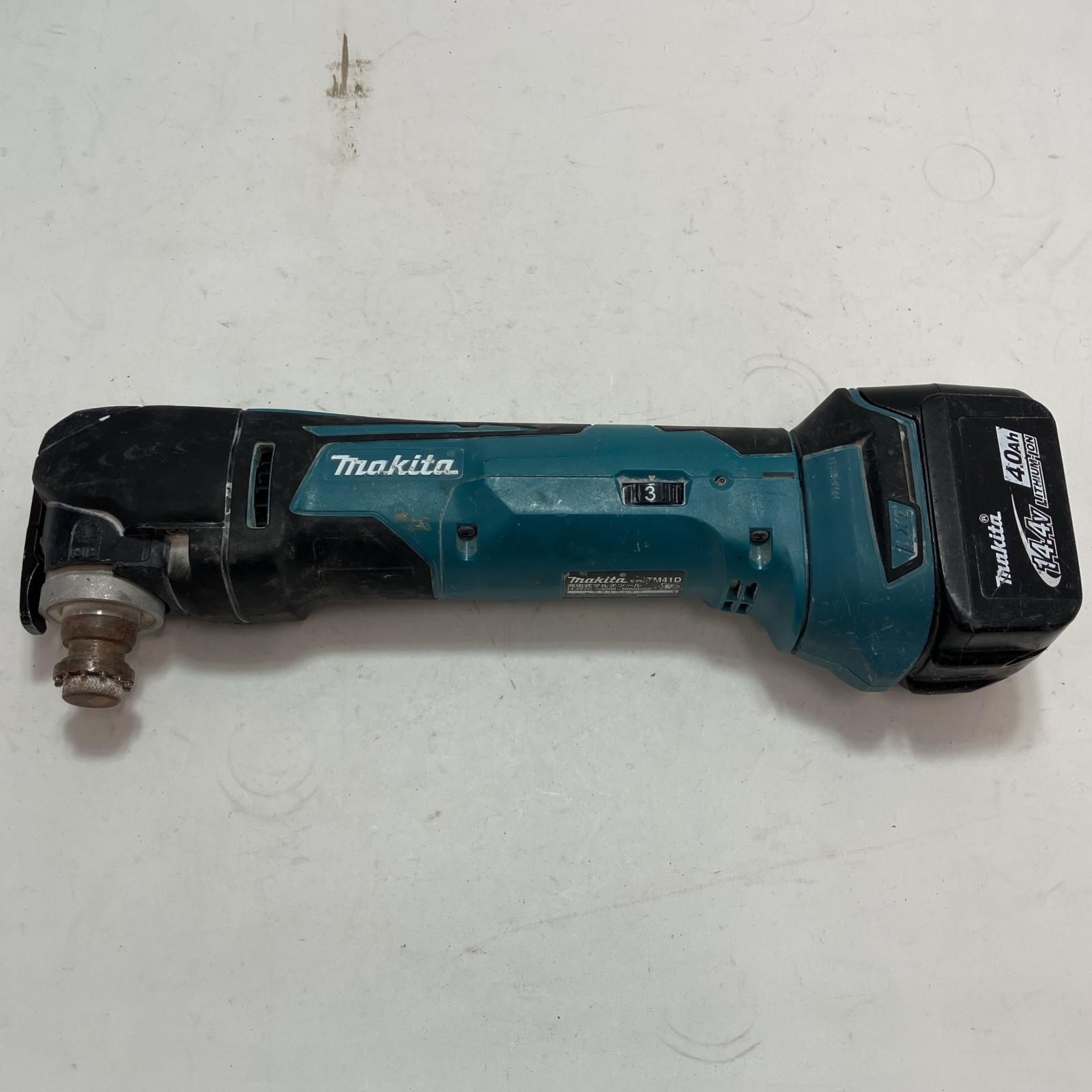♠ MAKITA