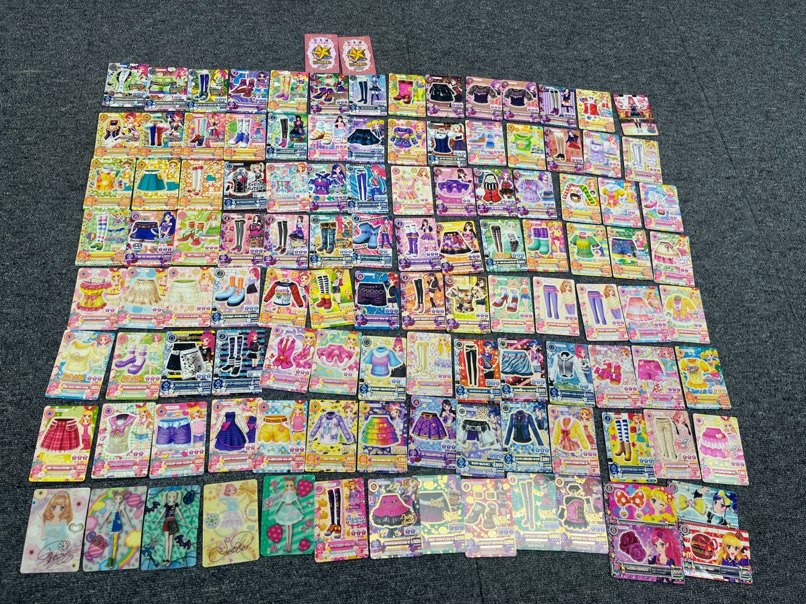 アイカツカード　初期　まとめ売り　約320枚 アイカツカード まとめ売り 初代 Amazon.co.jp: 初代 アイカツ アイ