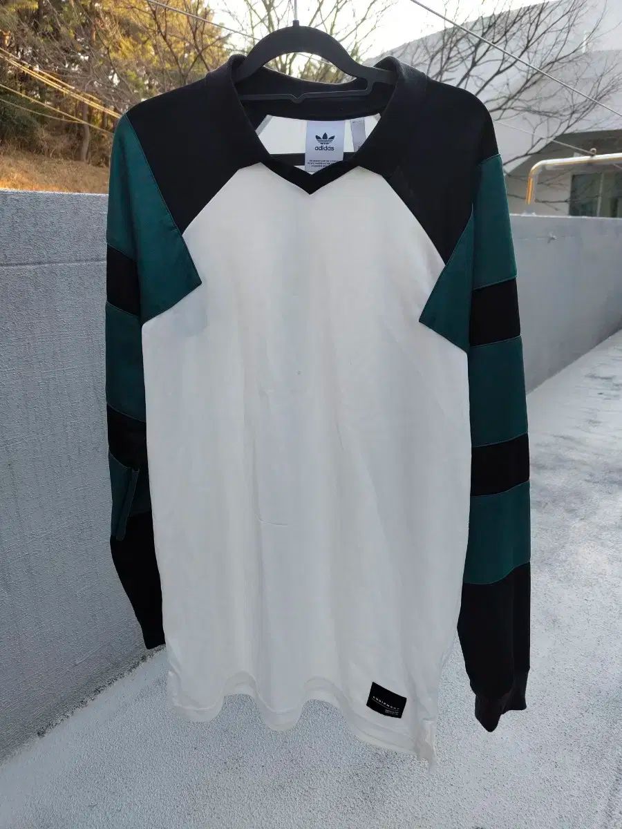 2XL ） adidas(アディダス) EQT トレーナー トップス 出品