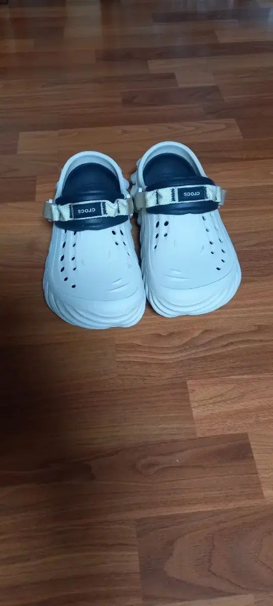 クロックス 260 M7 W9 エコー クロッグ スリッパ