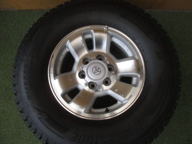 み トヨタ純正 ハイラックスサーフ 265 70R16 スタッドレスタイヤ４本SET 18サーフ 70プラド 80ランクル