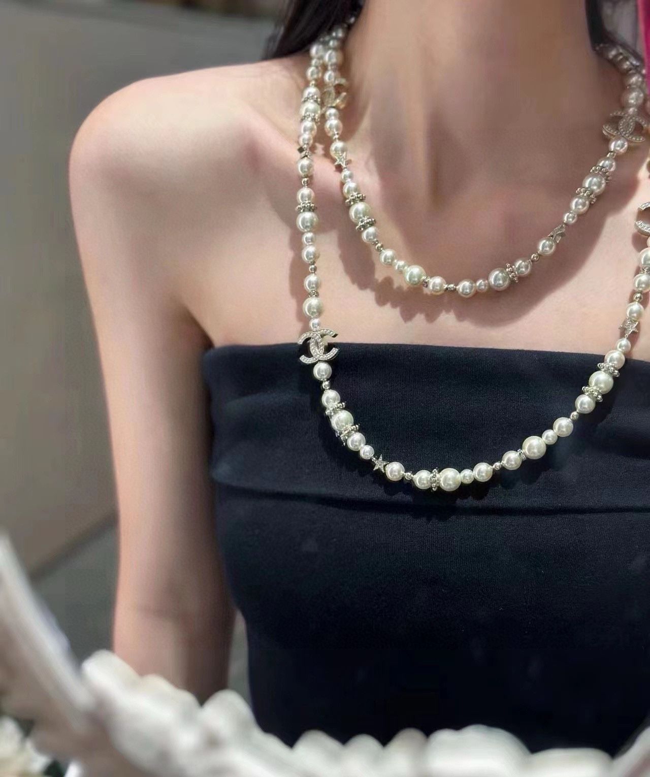 熱い販売 ダブル シャネル 今日特価】Chanel C 最新 パールネックレス 女性情報誌