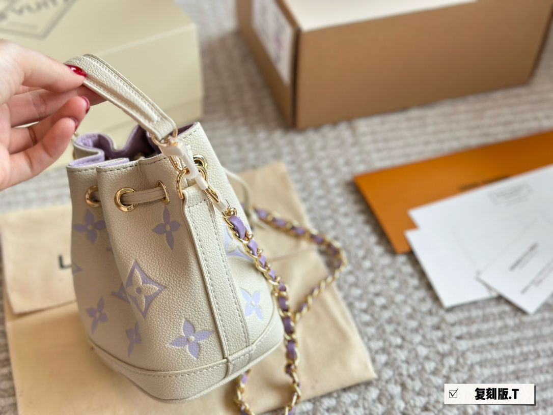 LV幻想的なアイスブルーのバケツ ハンドバッグ バックパック 小銭入れ 手首バッグ ショルダーバッグ-WTO輸入-WTO輸入1 DECORATOM_COM_BR