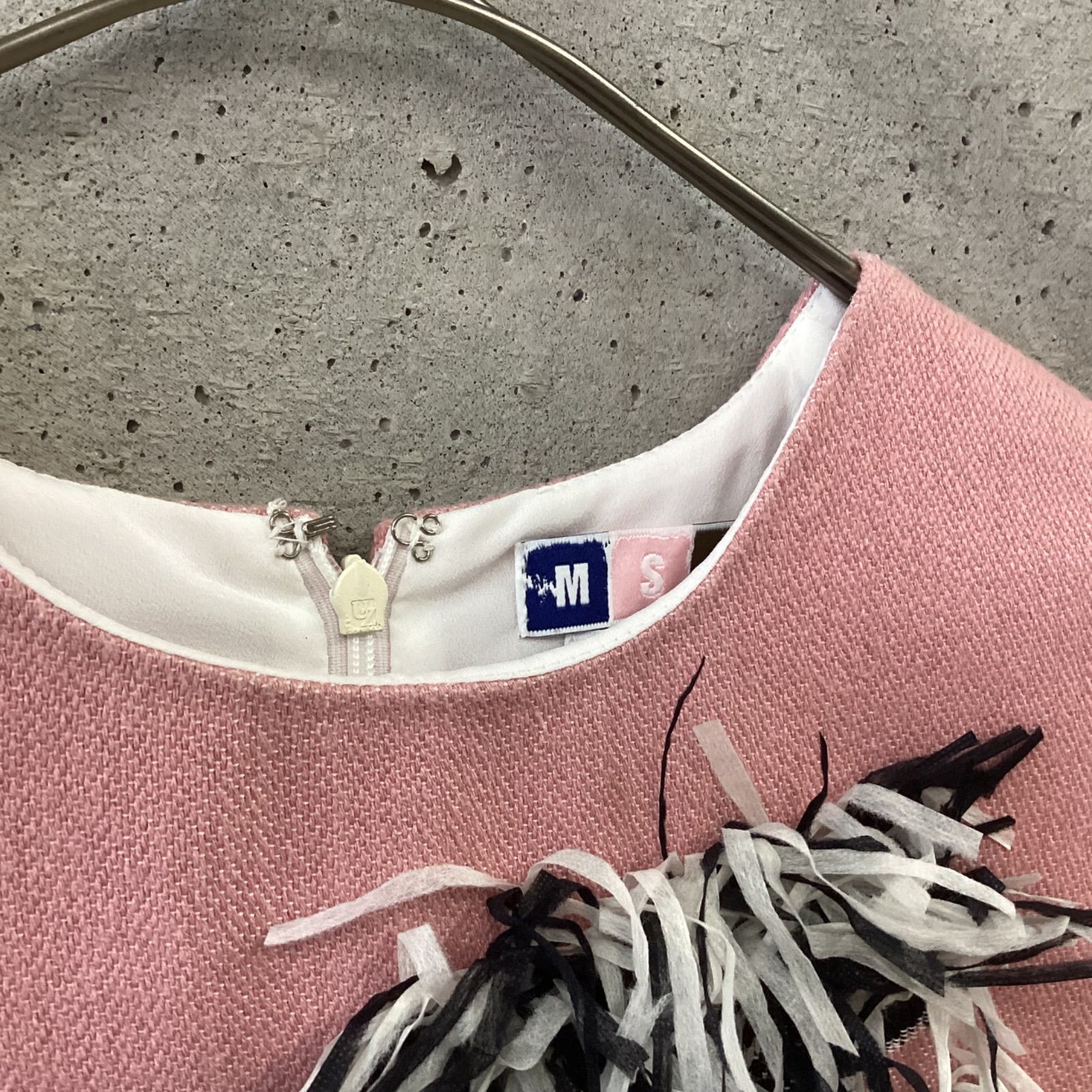 MSGM マフラー made in Italy 新品 MSGM マフラー made in Italy 新品