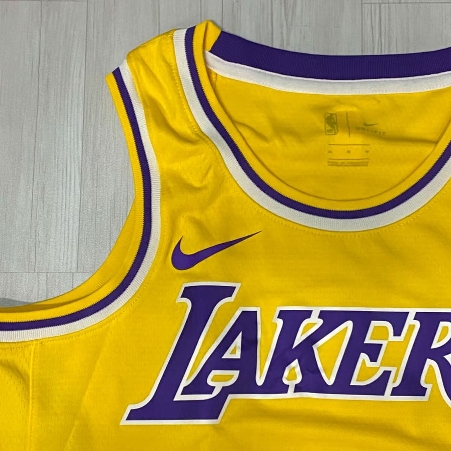 米国規格 NIKE ナイキ Lakers レイカーズ NBA カイル クーズマ