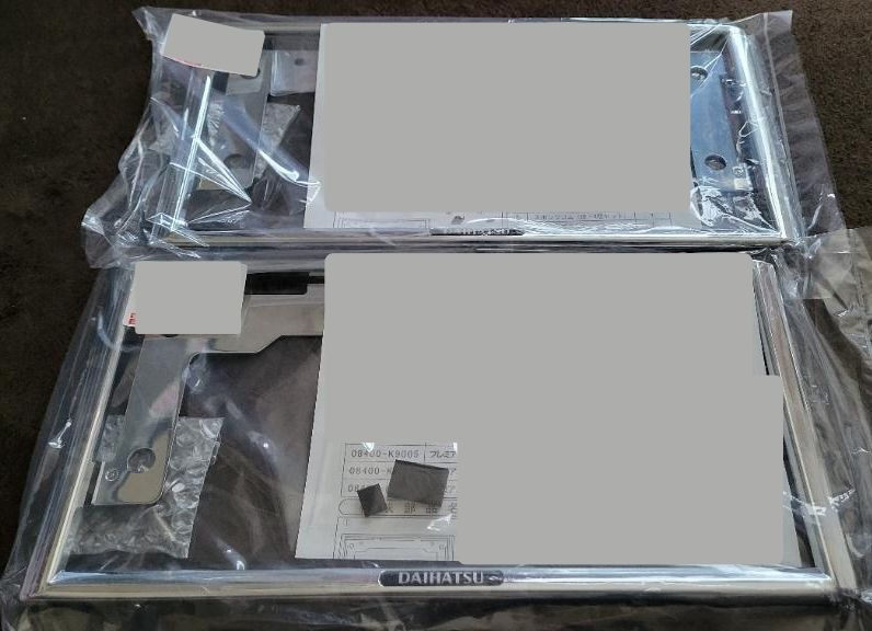ダイハツ DAIHATSU 純正 ムーヴ キャンバス LA800 タント LA600 メッキ ナンバー フレーム フロント リア セット パーツ タイヤ バンパー 検索 マフラー