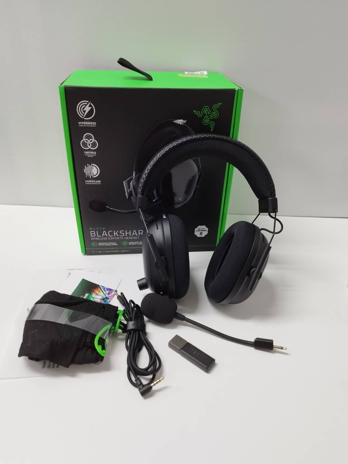 ♥に近い Razer BlackShark V2 Pro|RZ04-0322|ワイヤレスヘッドセット|ゲーミング