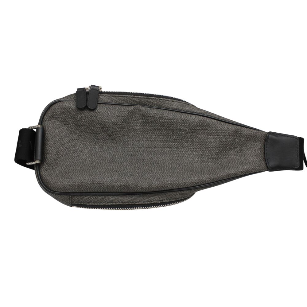 BVLGARI ブルガリ ボディバッグ ウィークエンド BVLGARI レザーボディ