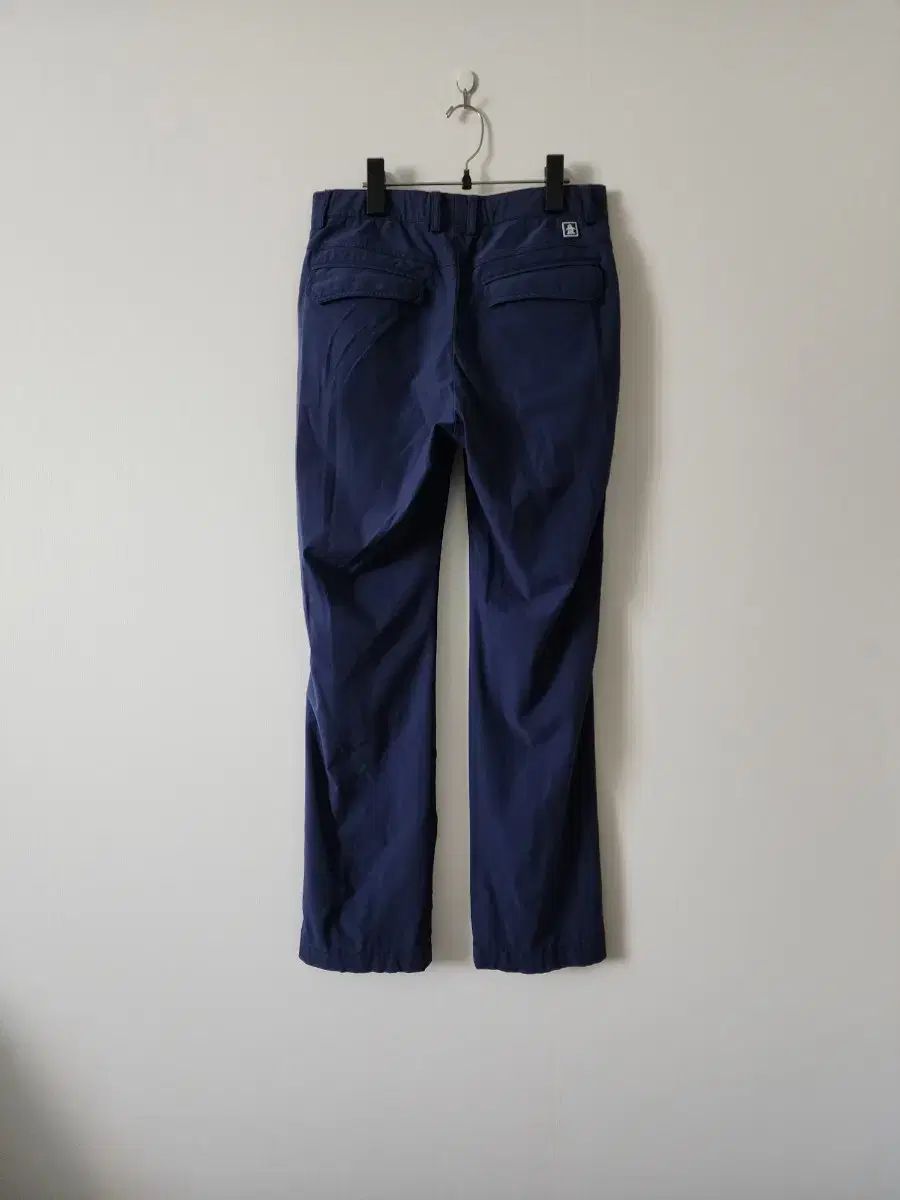 ネイビー ゴルフ