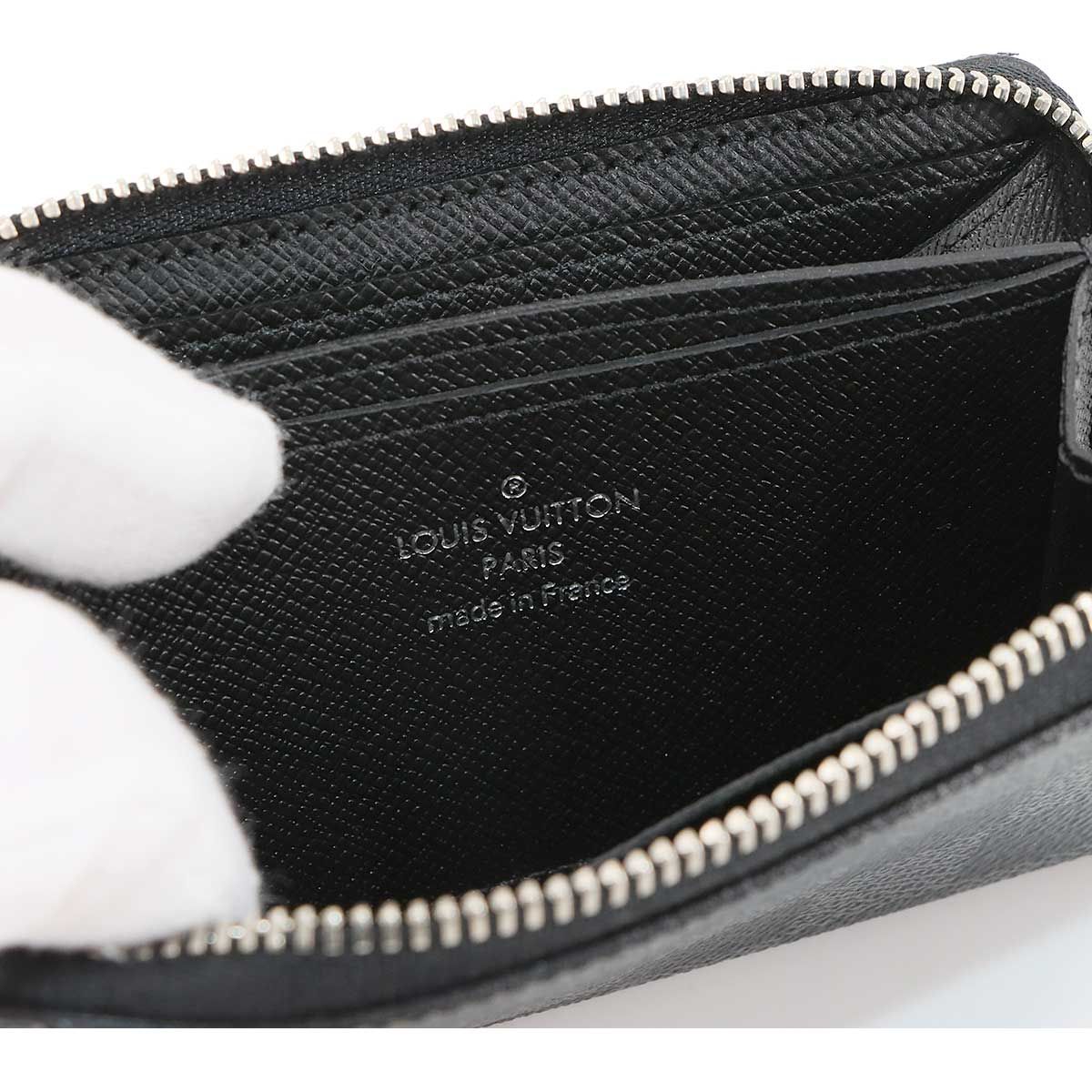 VUITTON