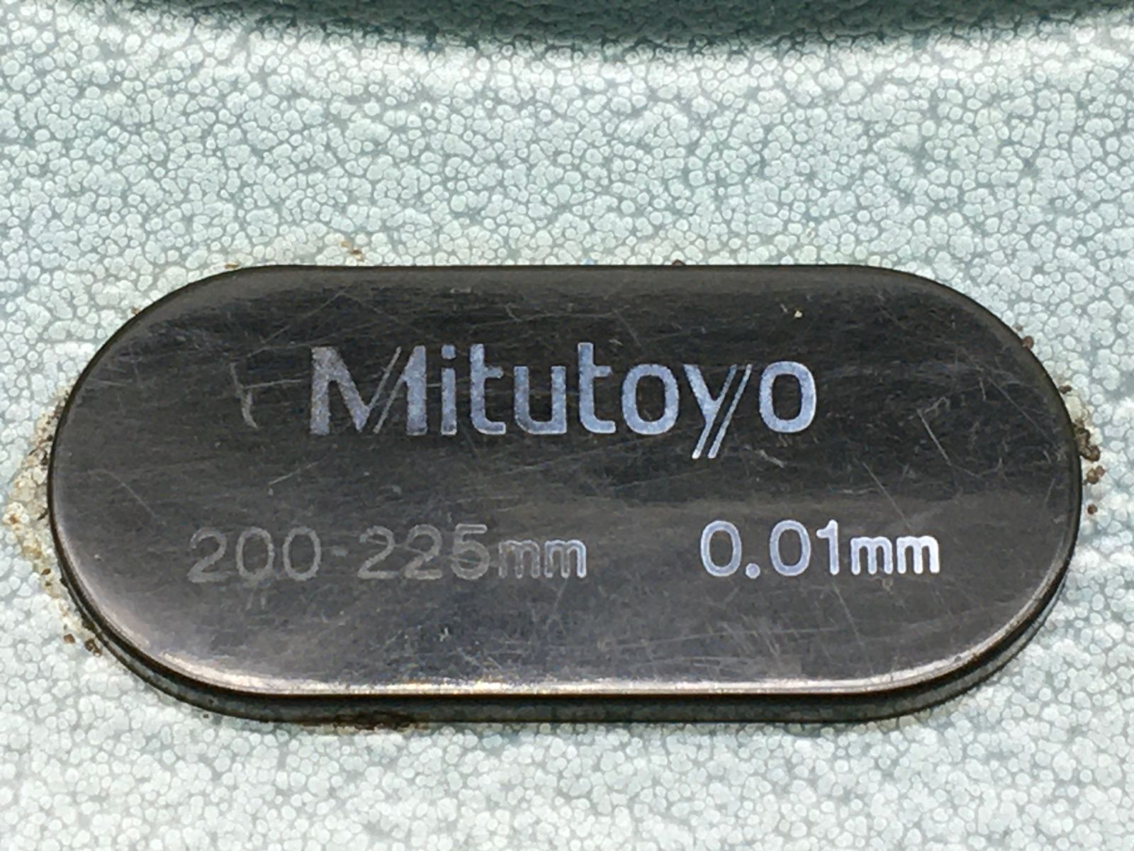 ミツトヨマイクロメーター200㎜～225㎜ ミツトヨ ミツトヨ OM-225 200〜225mm 0.01mm 標準外側マイクロ