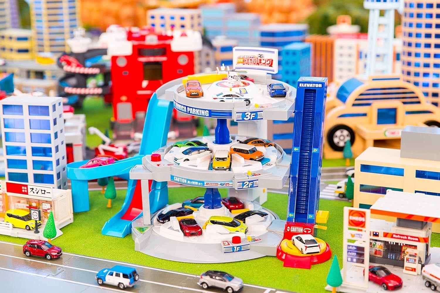 ぐるぐるシュート!! DXトミカパーキング トミカ 未開封正規品 - メルカリ