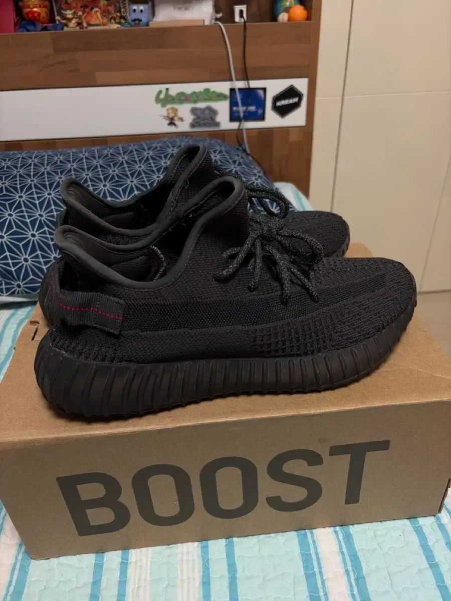 アディダス イージーブースト トリプルブラック 275