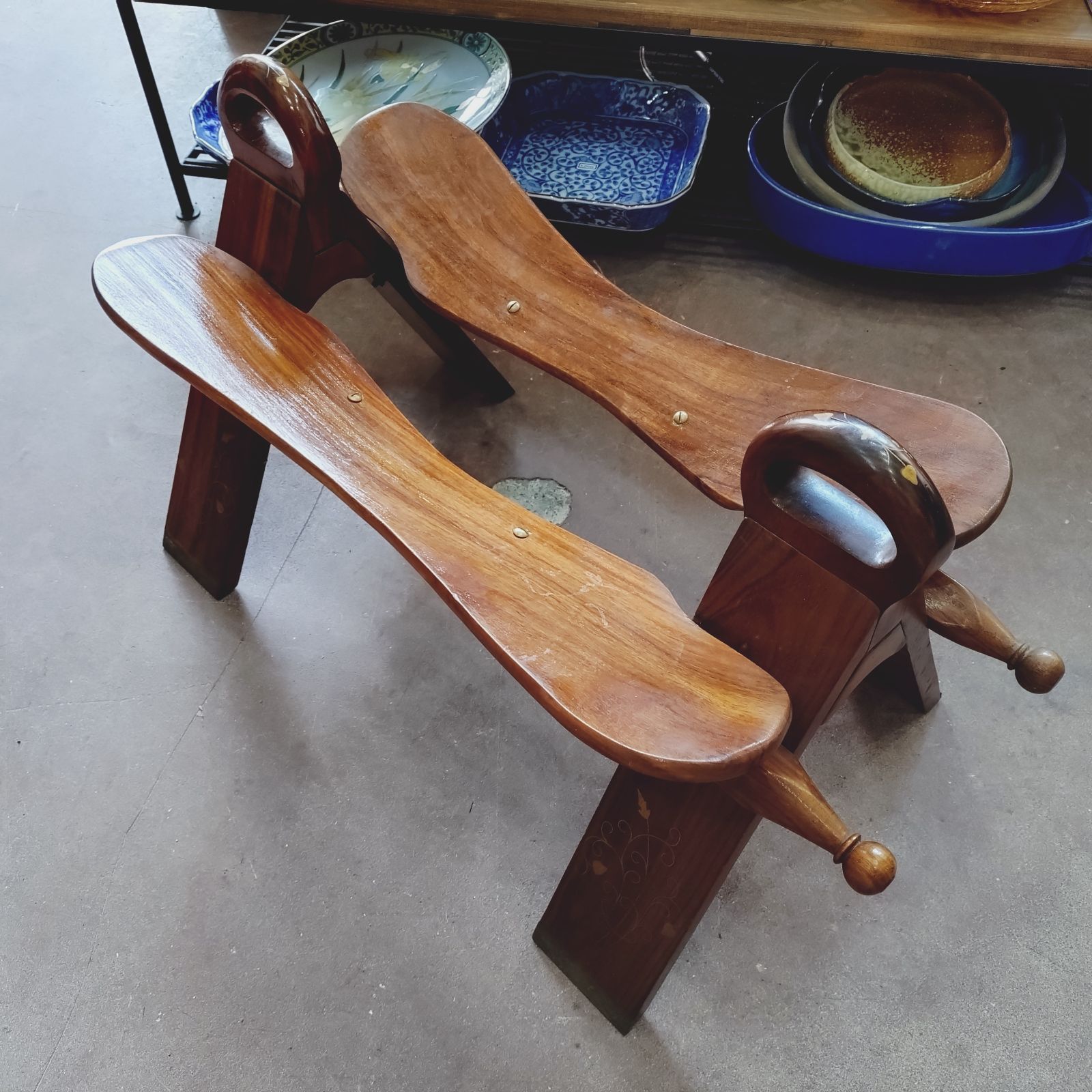 アンティーク　真鍮象嵌　鞍型　ラクダスツール　オットマン アンティーク 真鍮象嵌 鞍型 ラクダスツール 椅子 チェア