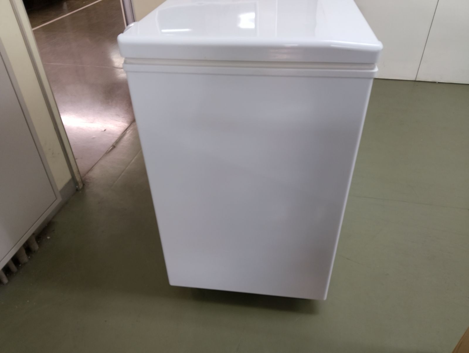 M259 レマコム 冷凍庫 冷凍ストッカー 急速冷凍機能付 210L RRS-210CNF