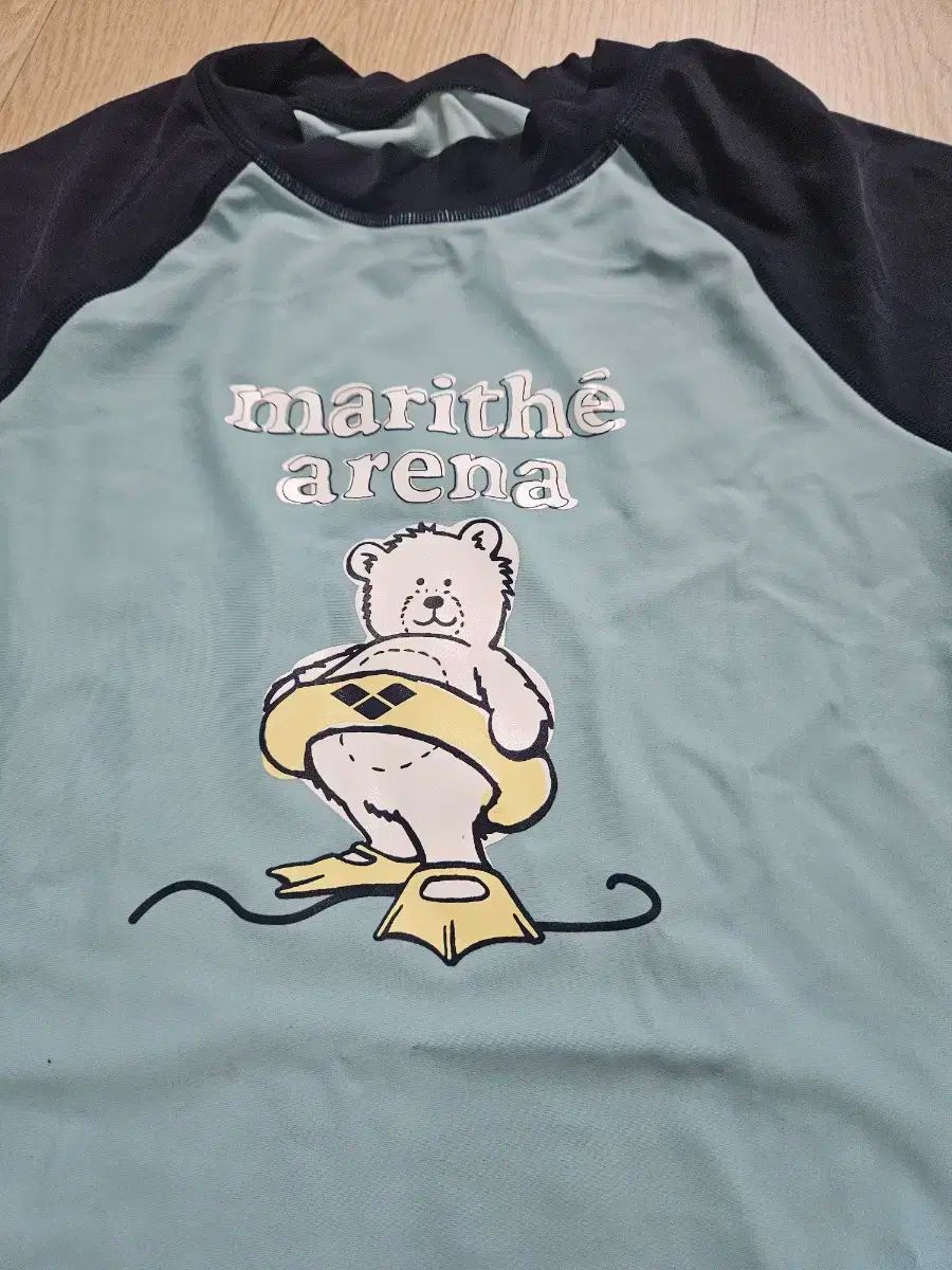 Marithe Francois Girbaud マリテフランソワジルボー Arena アリーナ 男児 キッズ ラッシュガード セット