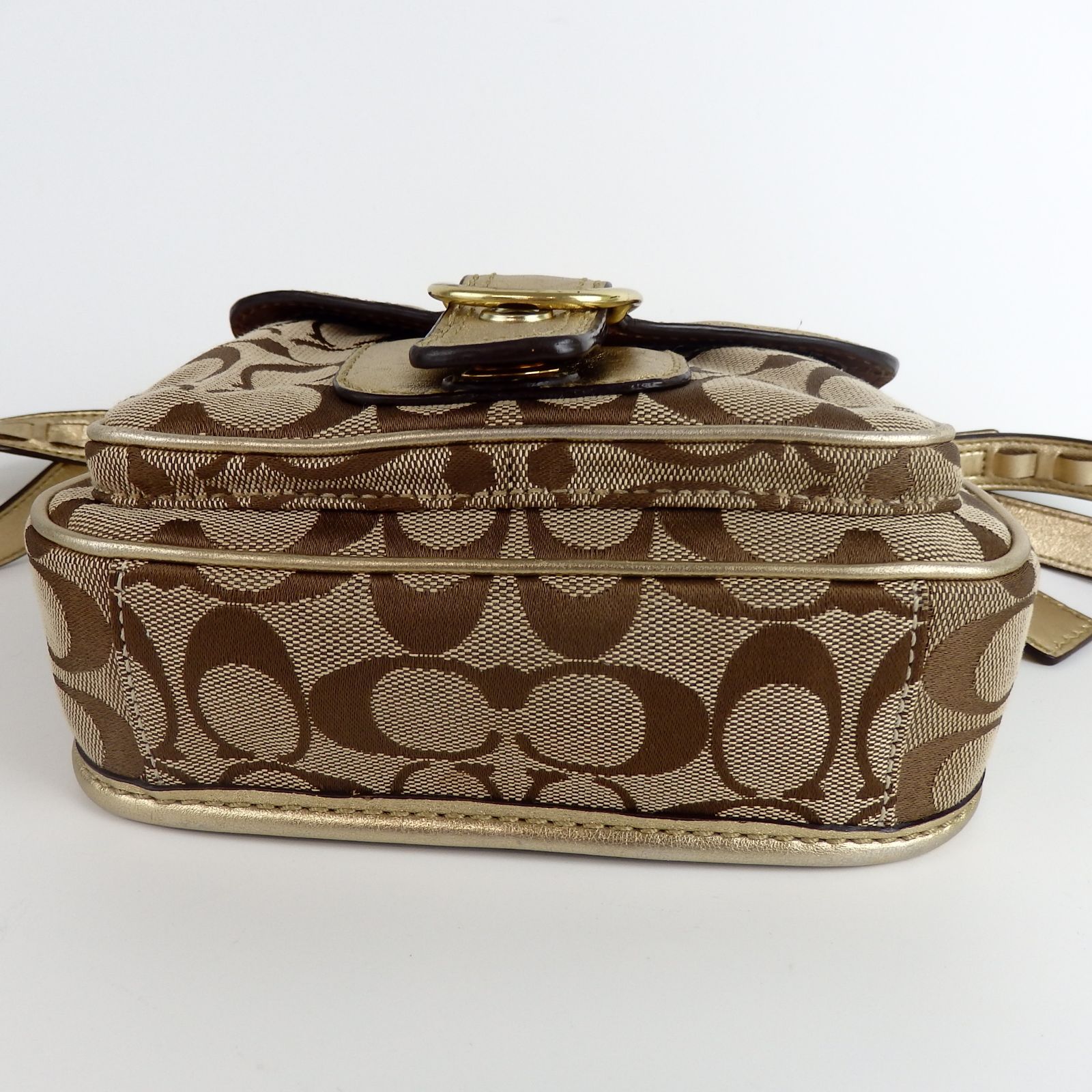 COACH】コーチ シグネチャー ショルダーバッグ ブラウン ゴールド 