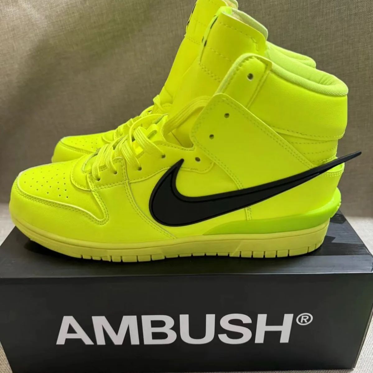 ナイキ NIKE  アンブッシュ AMBUSH ダンクハイ DUNK HI スニーカー アトミックグリーン フラッシュライム   スニーカー