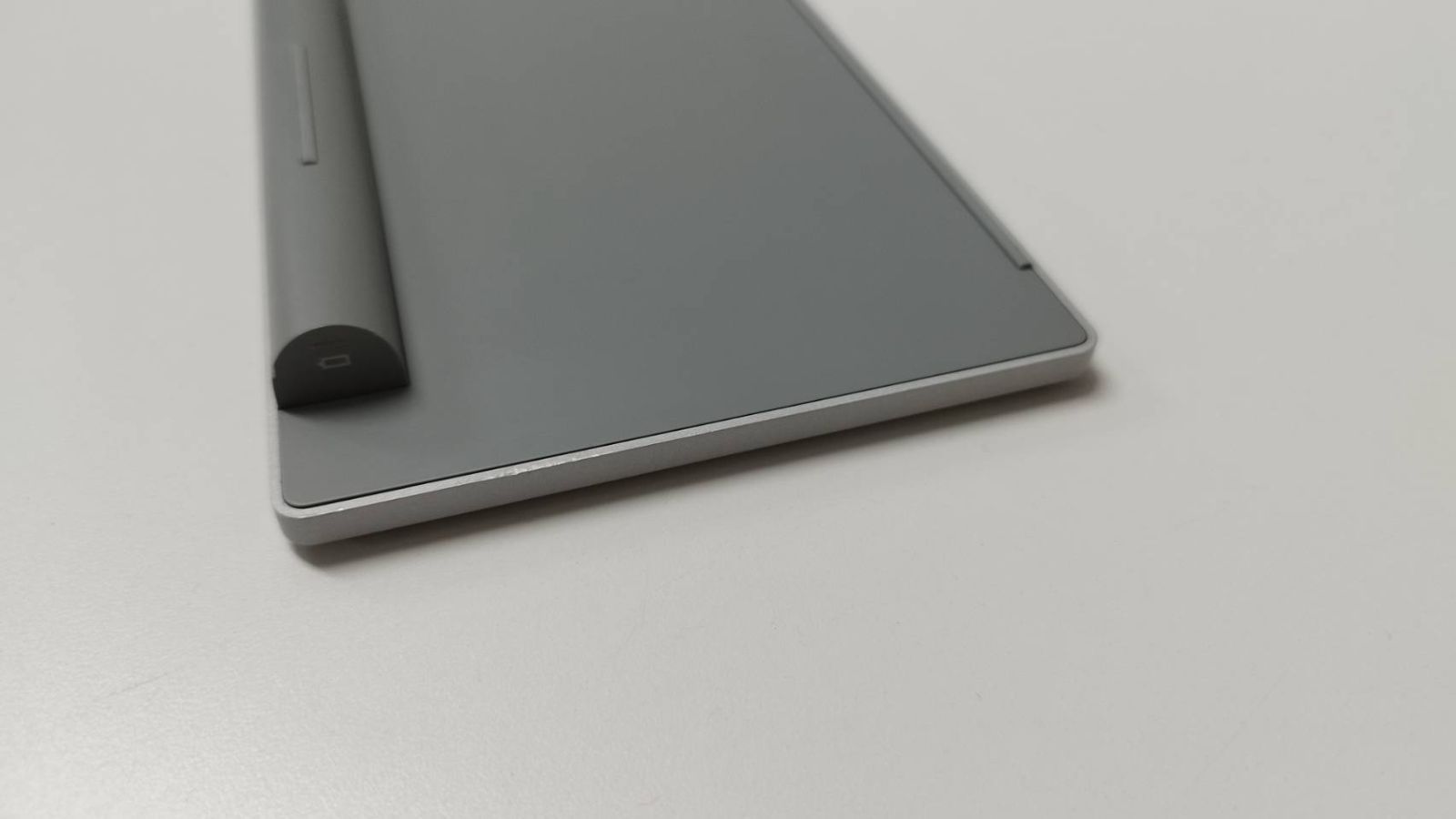 【ほぼ未使用】Microsoft Surface 1742 ワイヤレスキーボード Microsoft Surface キーボード/Model:1742 新品未使用】Microsoft