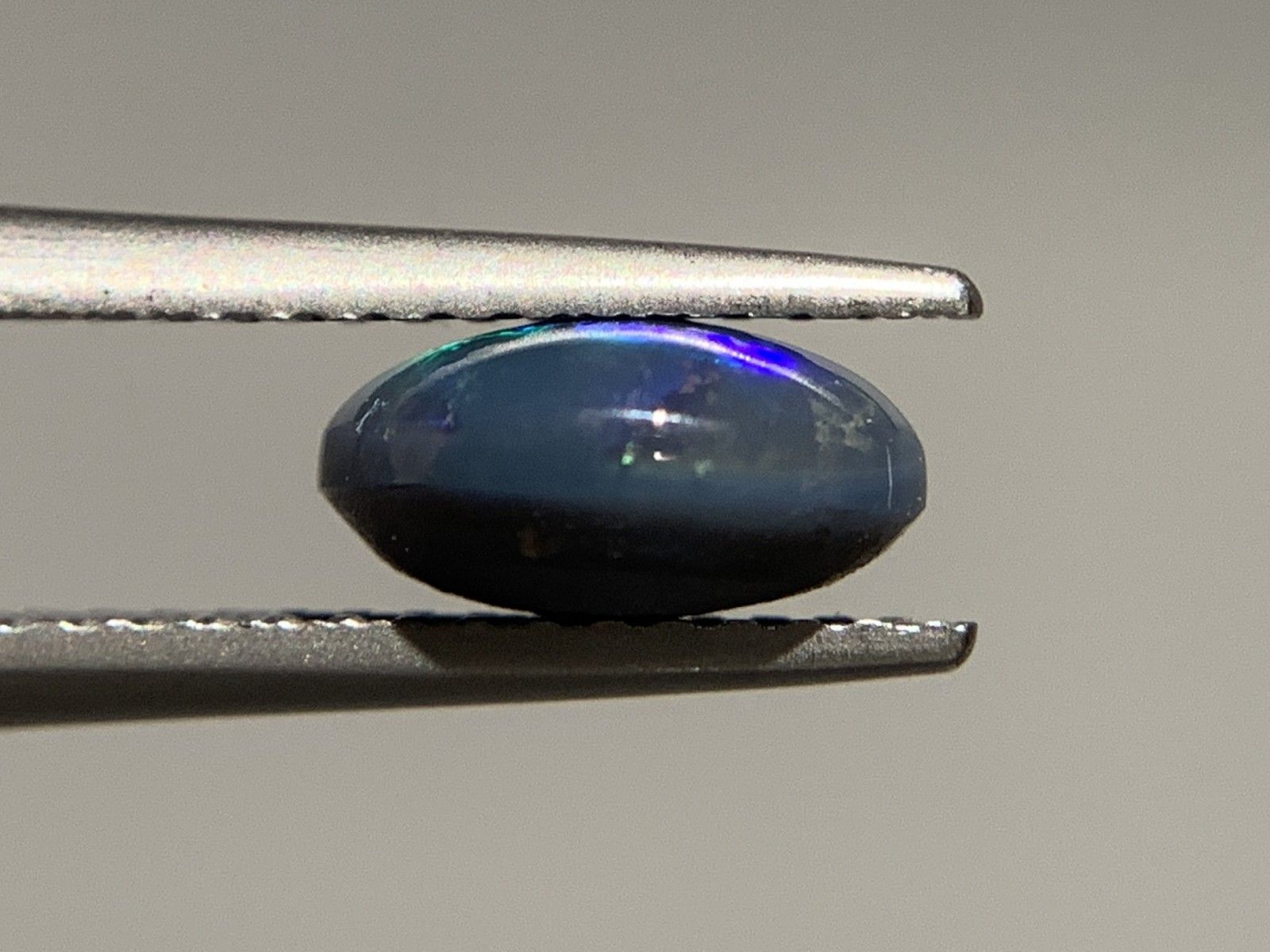 ブラックオパールキャッツアイ 1.315ct 宝石ソーティング付き 8.0  