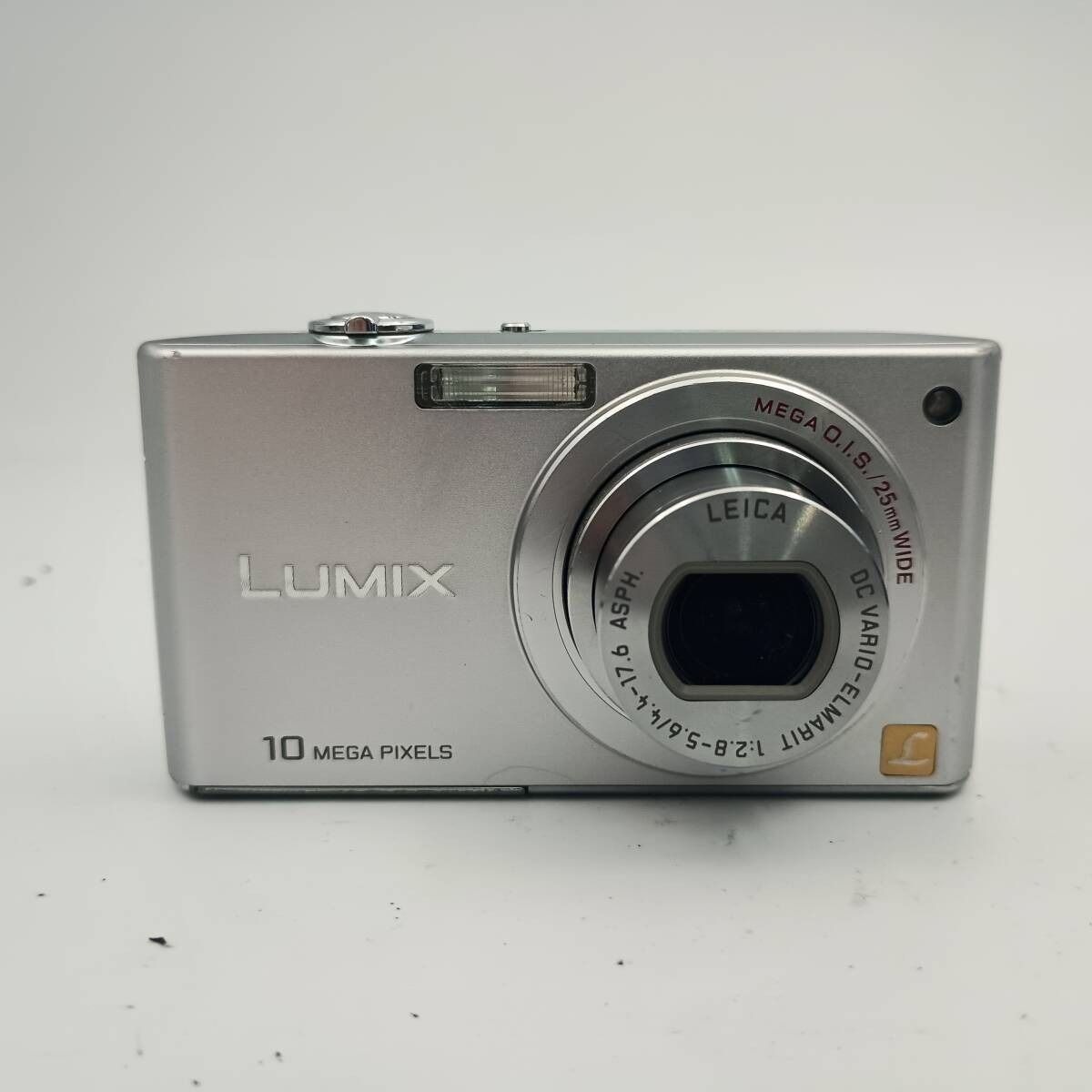 Panasonic LUMIX DMC-FX35 Silver Compact DIGITAL Camera