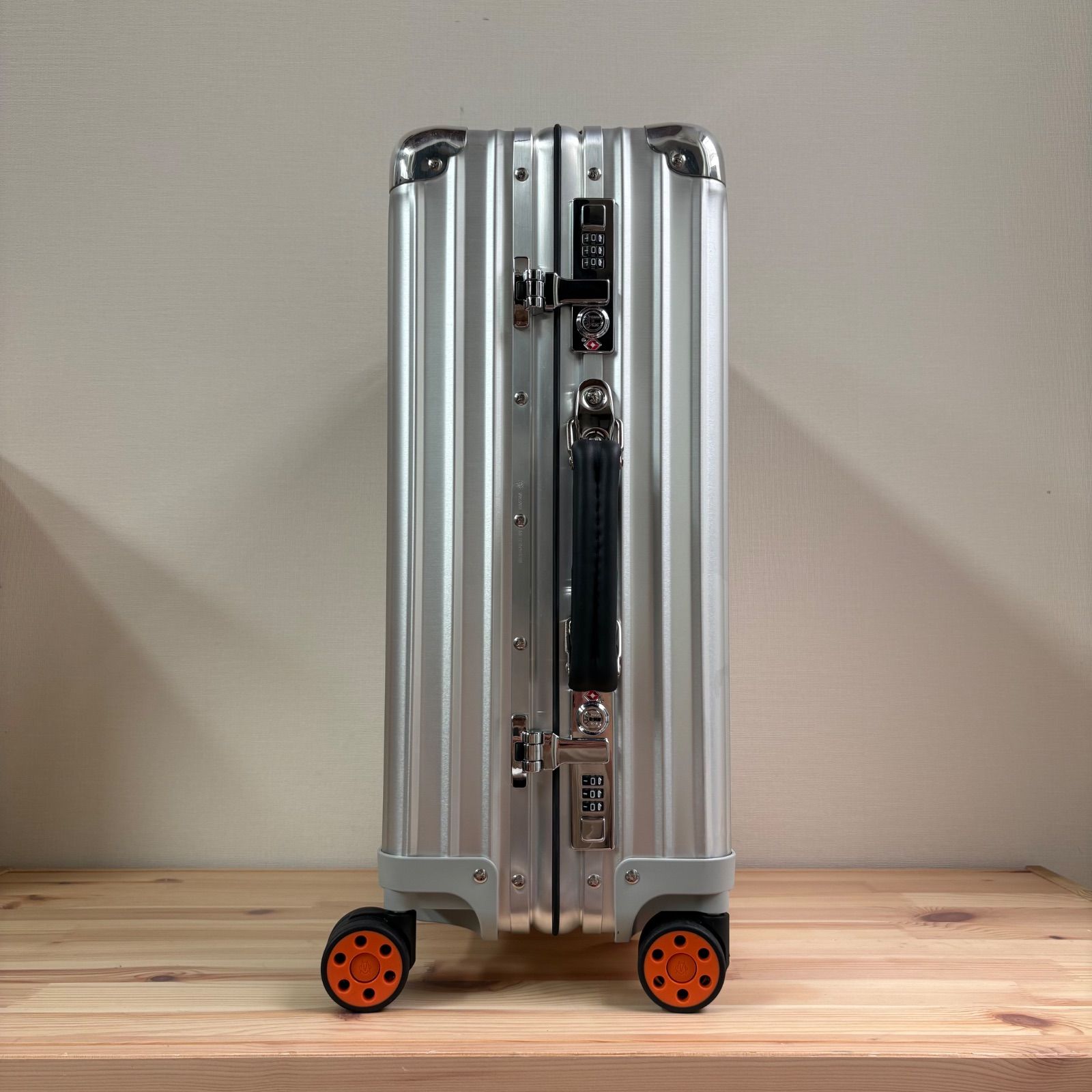 キャリーケース