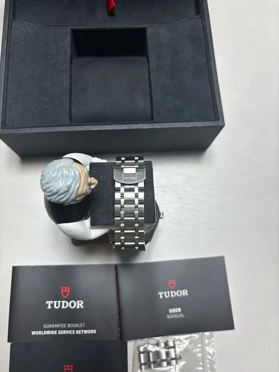 ❤ TUDOR
