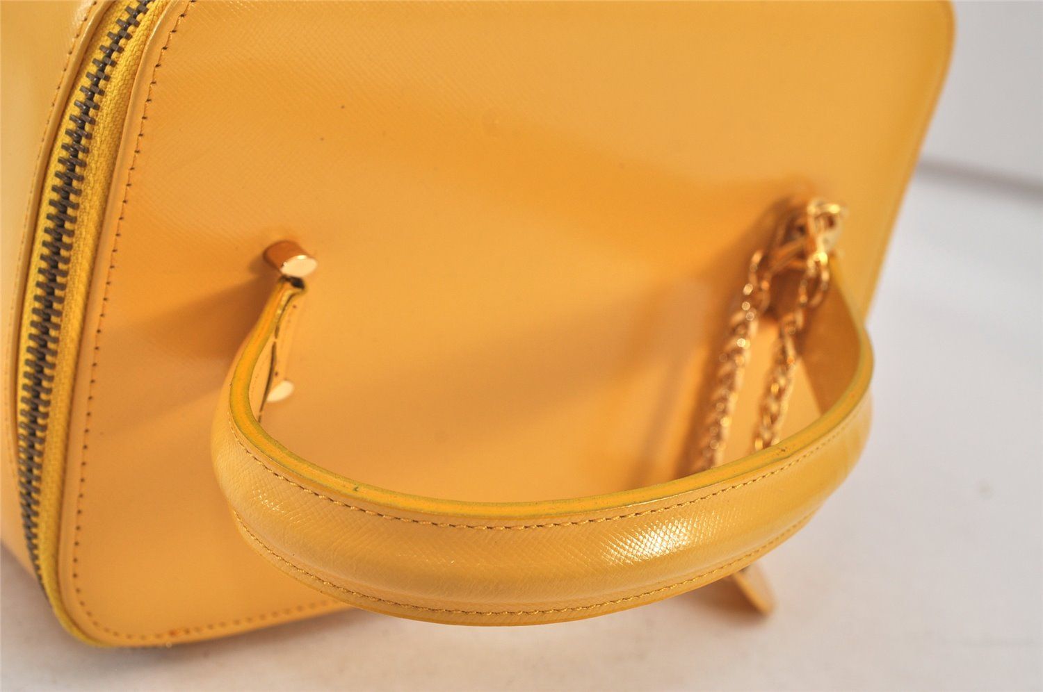 Gianni Versace ジャンニ・ヴェルサーチ バニティバッグ 名東