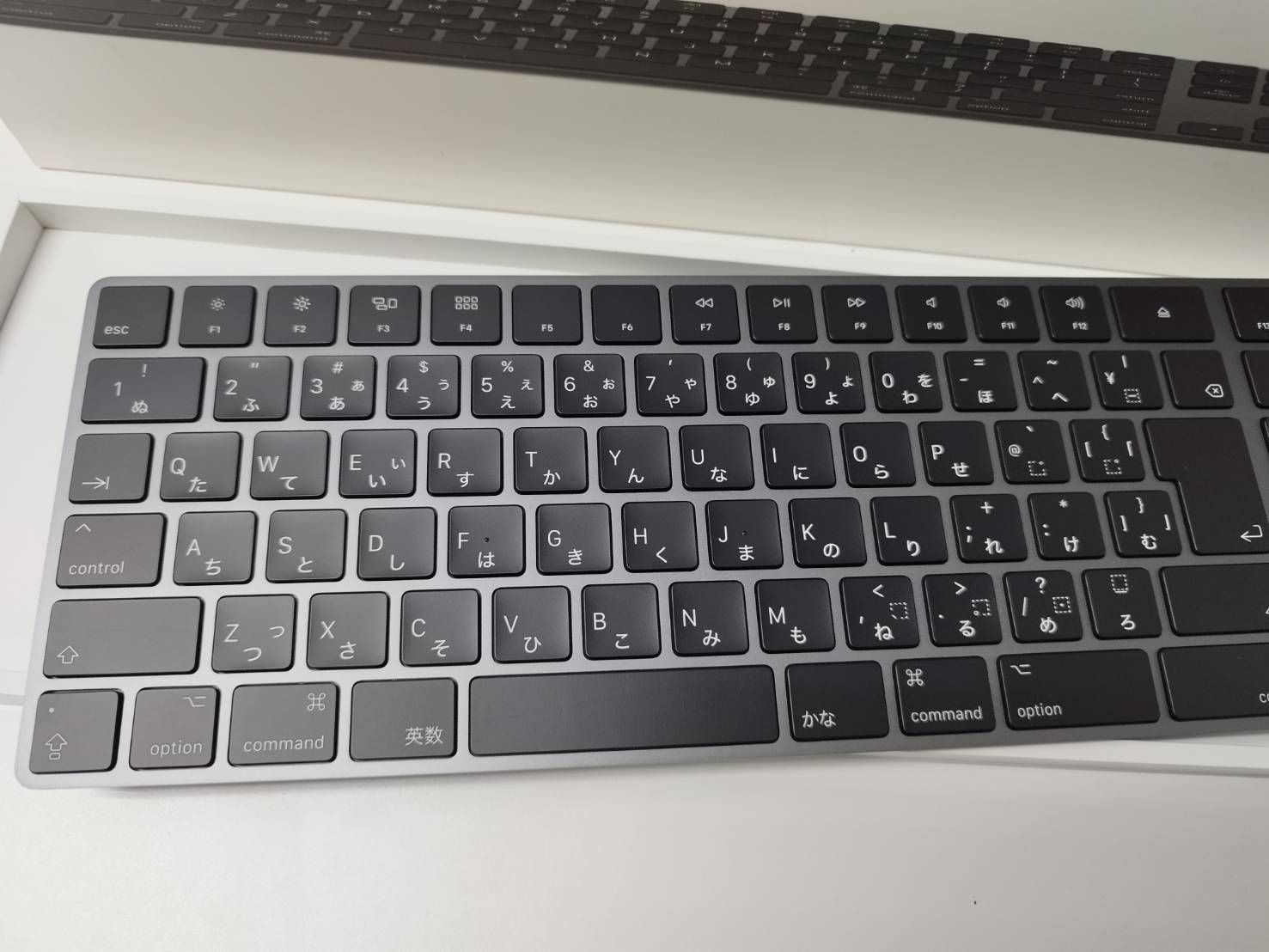 Apple Magic Keyboard テンキー付き/A1843〈MRMH2J/A〉 【公式通販】