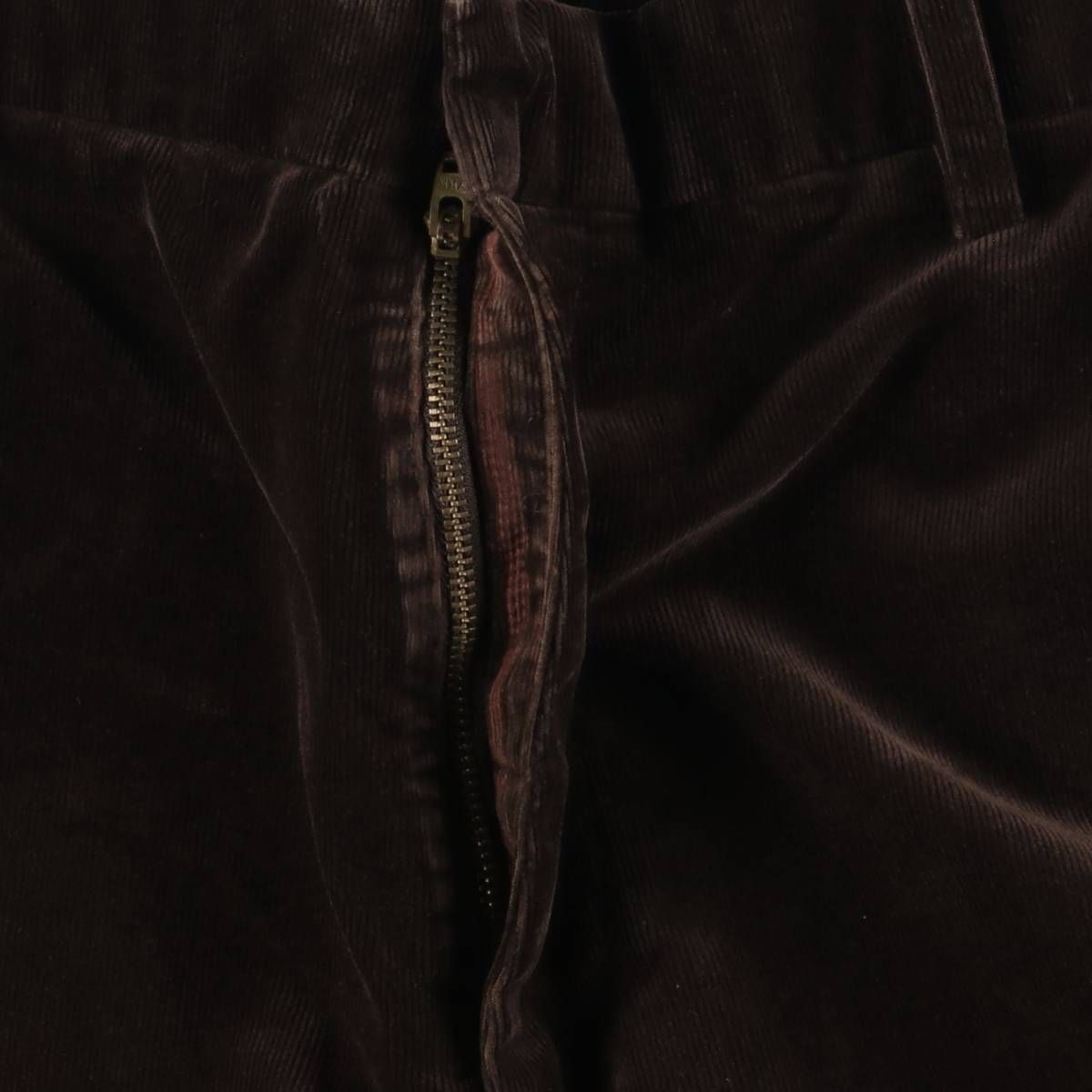 DOCKERS