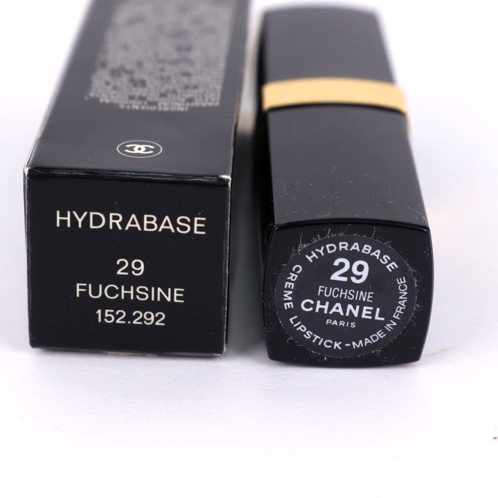 新品未使用 CHANEL シャネル ルージュ リップスティック 93 23 楽天市場】chanel シャネル ルージュ ココ フラッシュ/リップ