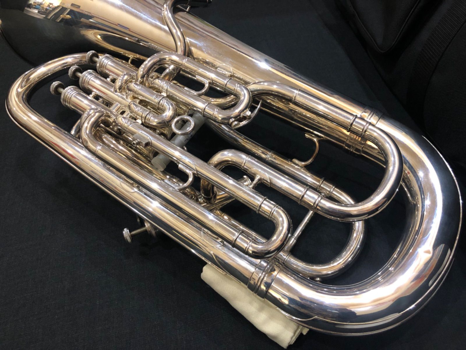 BESSON SOVEREIGN 968 ユーフォニアム マウスピース付き