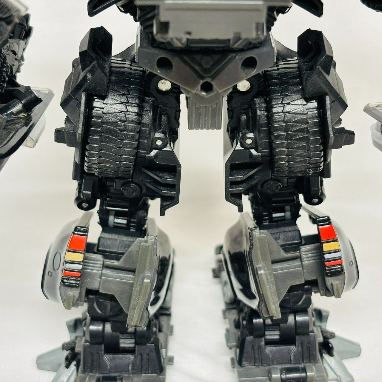 master-piece - トランスフォーマー ムービーマスターピース MPM-6 アイアンハイド 完成トイ タカラトミー MPM-6 アイアンハイド｜トランスフォーマーオフィシャルサイト