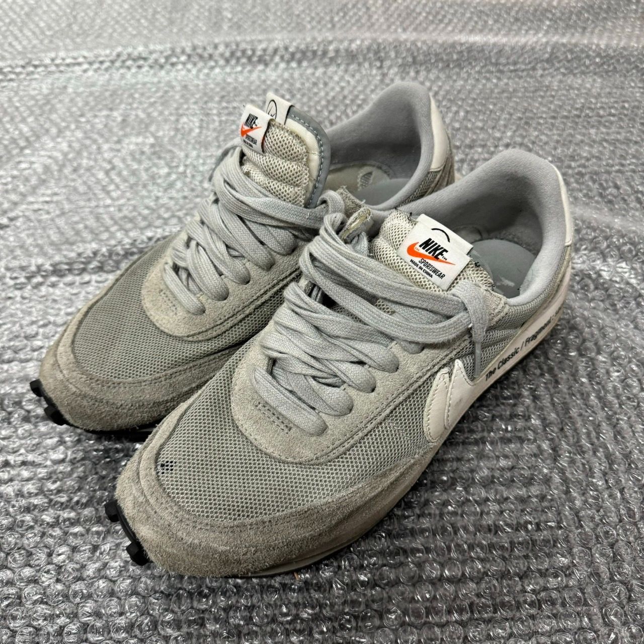 NIKE sacai Fragment LD Waffle Light Smoke Gray 28.5cm ナイキ サカイ フラグメント ワッフル  スニーカー 中古