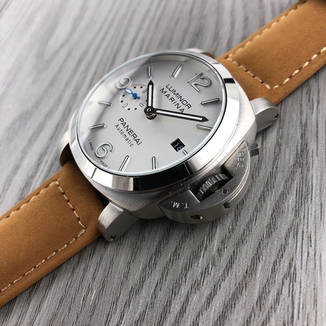 PANERAI（パネライ）Luminor M00078 - 44mm 自動巻き機械式/本革