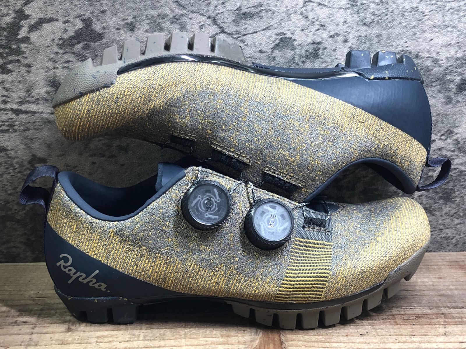 JH578 ラファ Rapha EXPLORE POWERWAVE ビンディングシューズ