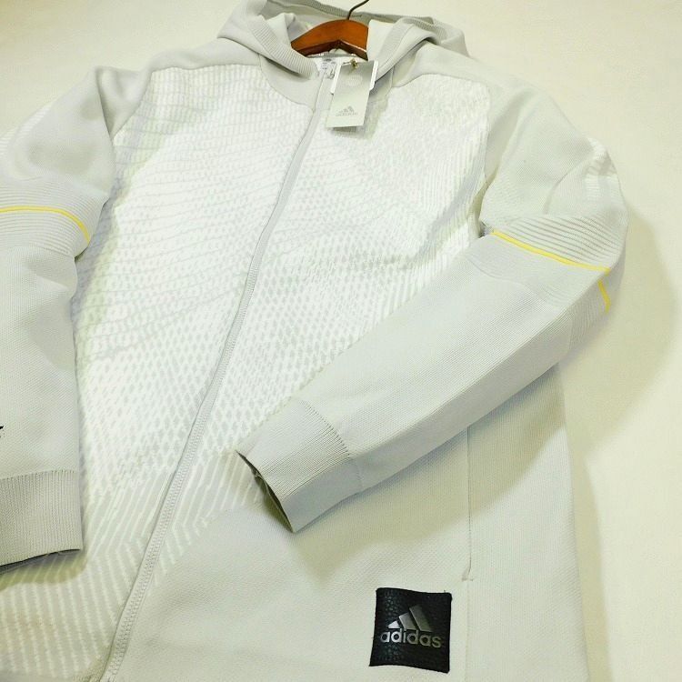 フーディー ジップアップジャケット