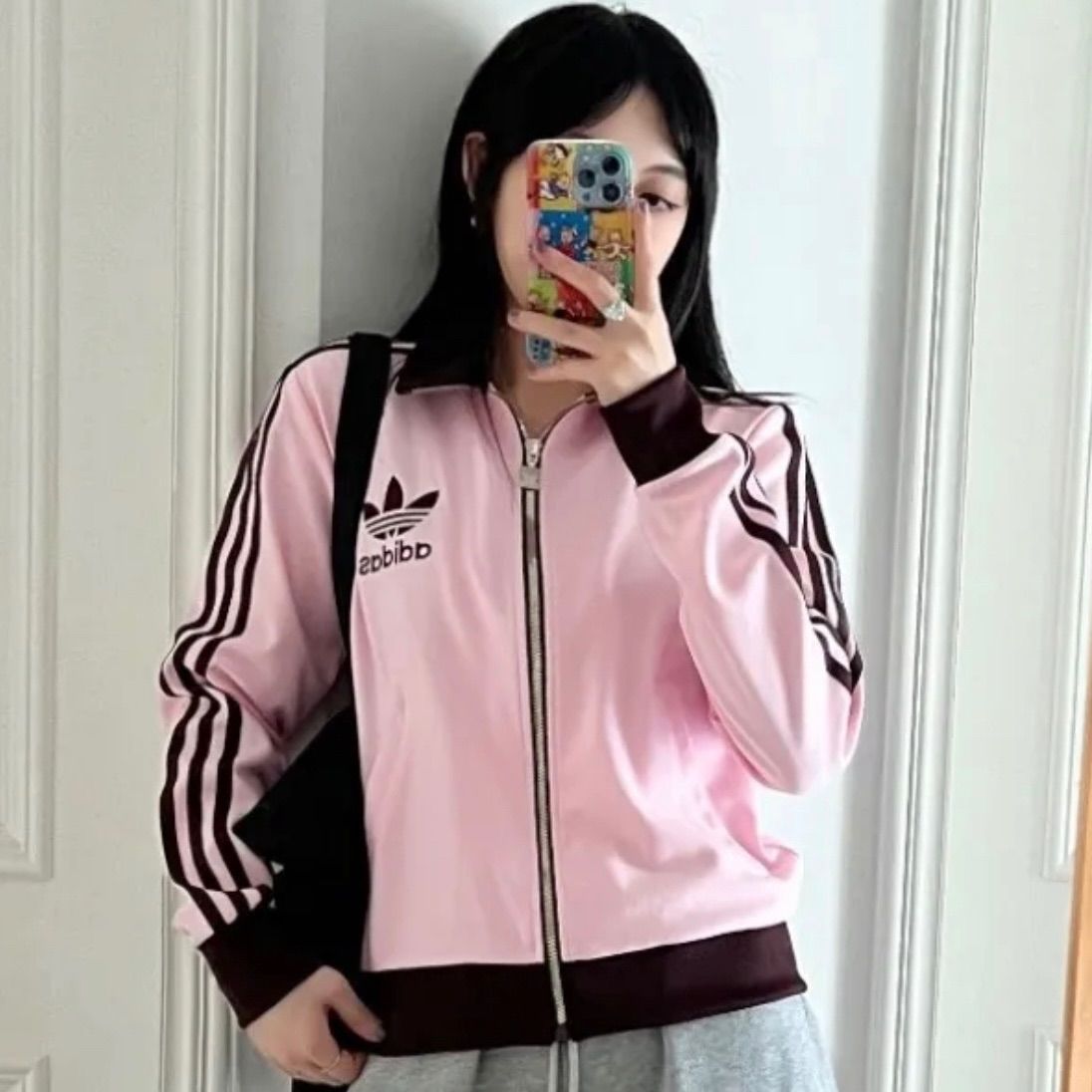 新品S⭐️韓国限定 adidas トラックジャケット/ジャージ 刺繍トレ