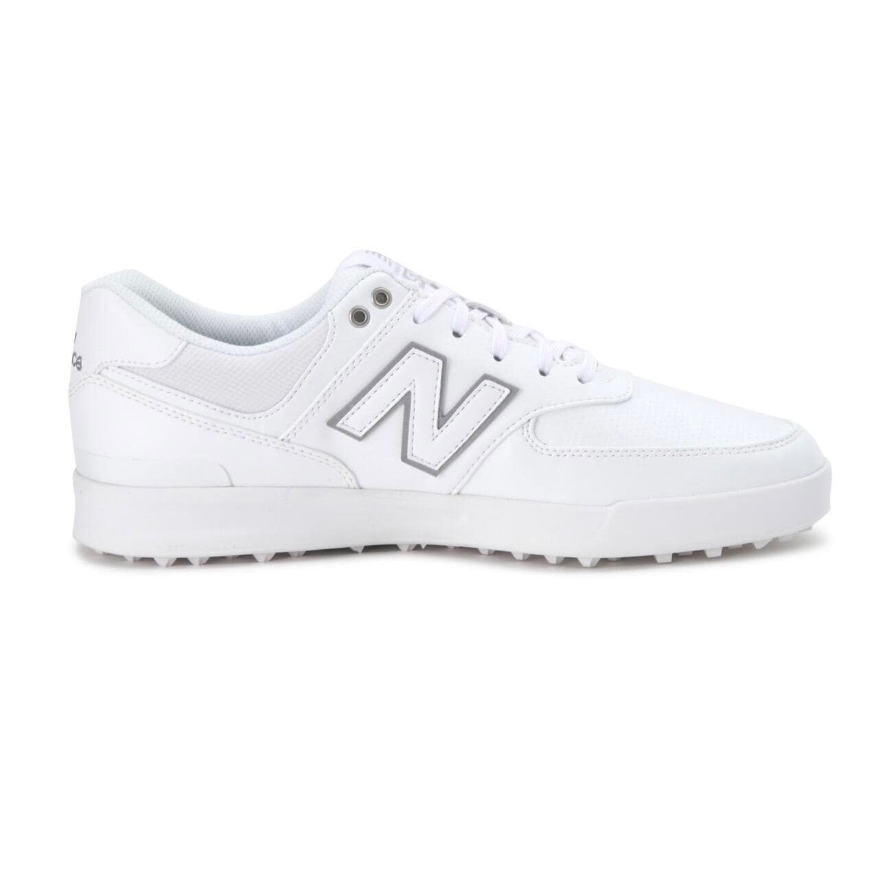 NewBalance スパイクレスシューズ