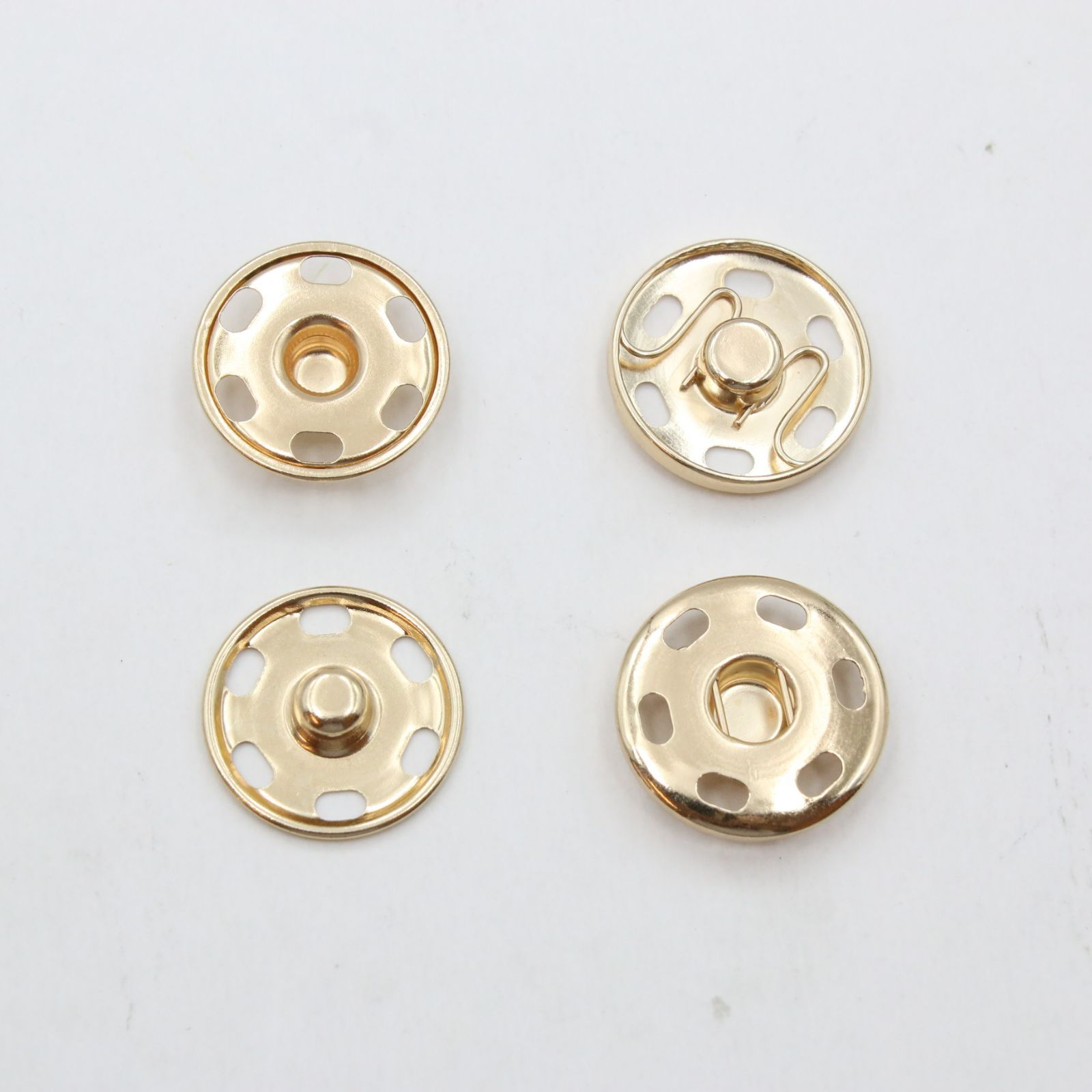 スナップボタン 縫い付けタイプ 23mm ライトゴールド 10組セット Z067